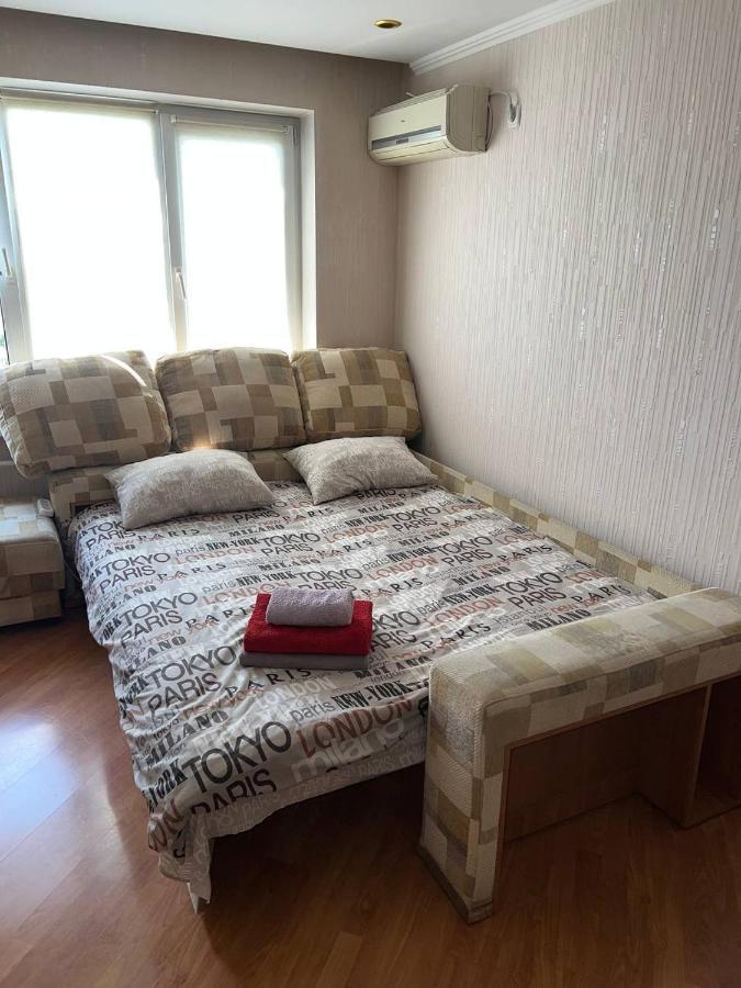 Двокімнатна Квартира На Архипенко Kiev Luaran gambar